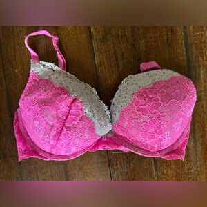 Victoria’s Secret push up bra